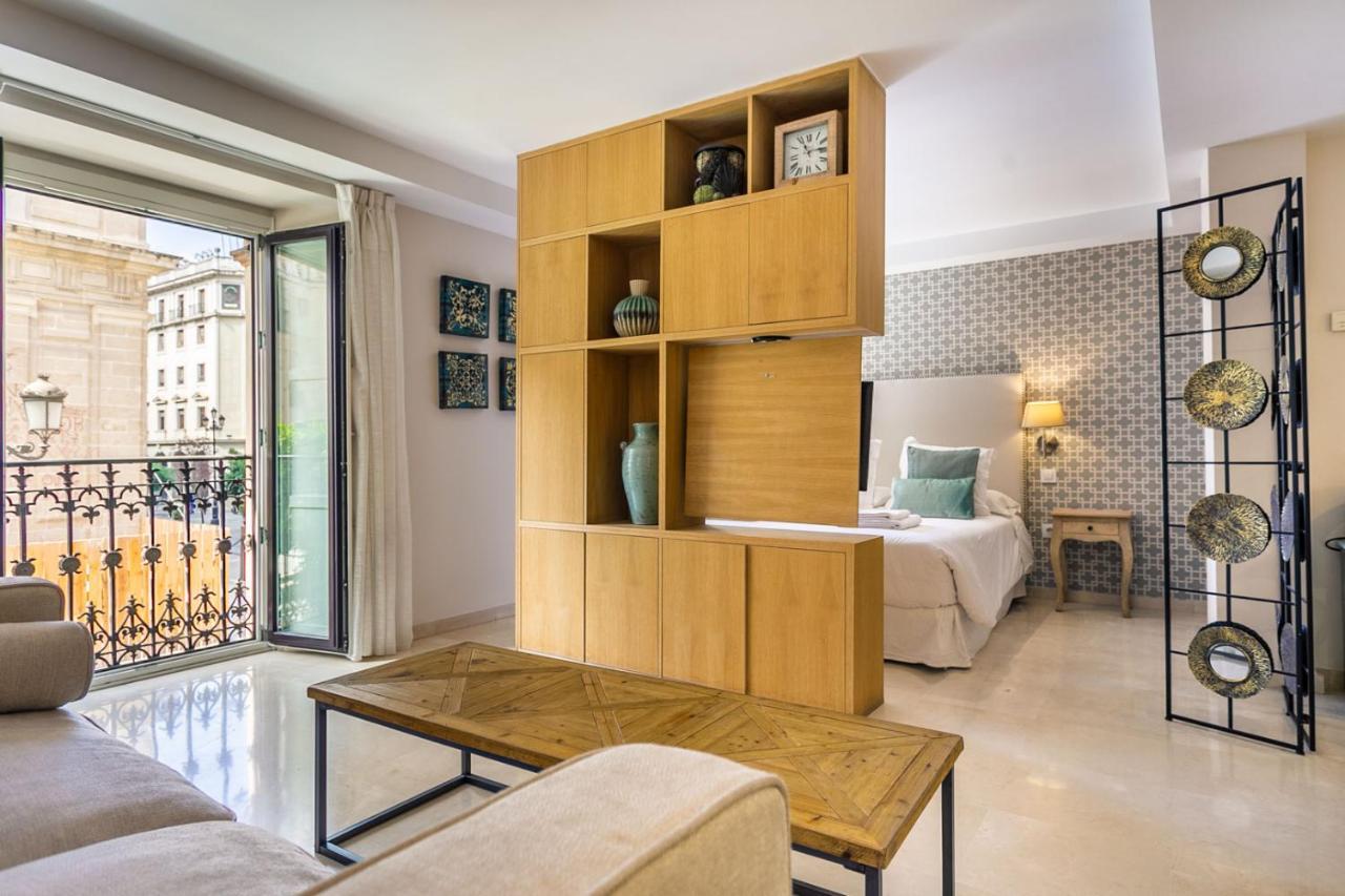 Apartamento Living By Cathedral Seville Exterior photo