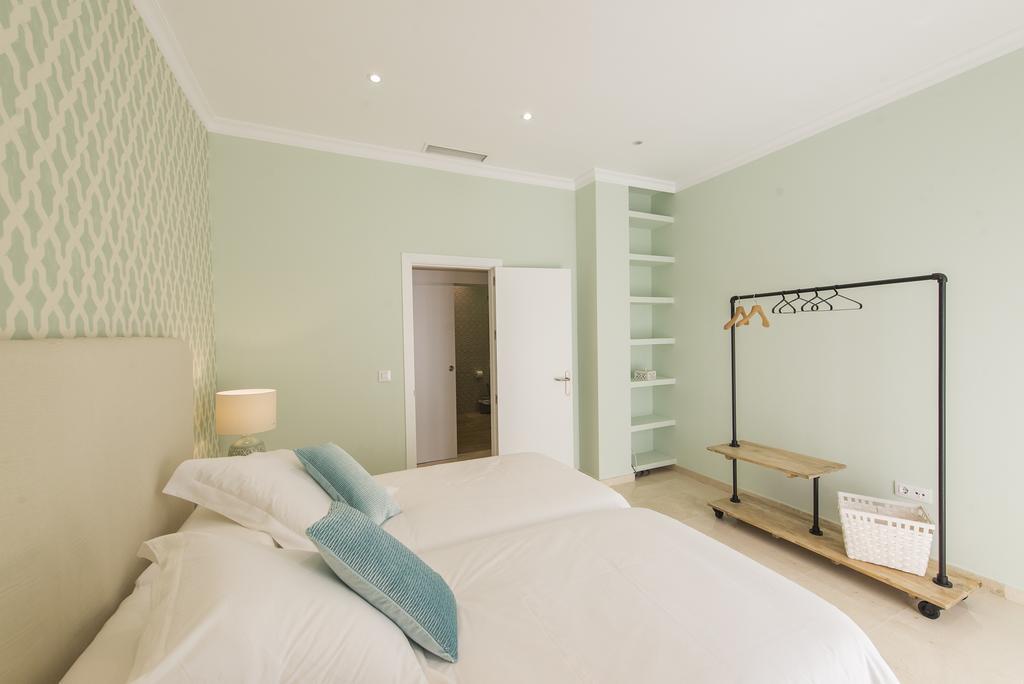 Apartamento Living By Cathedral Seville Exterior photo
